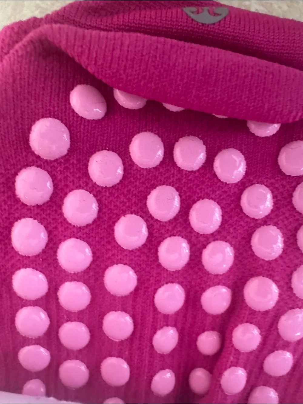 Lululemon Unisex Grip Tab Socks - Picture 11 of 11